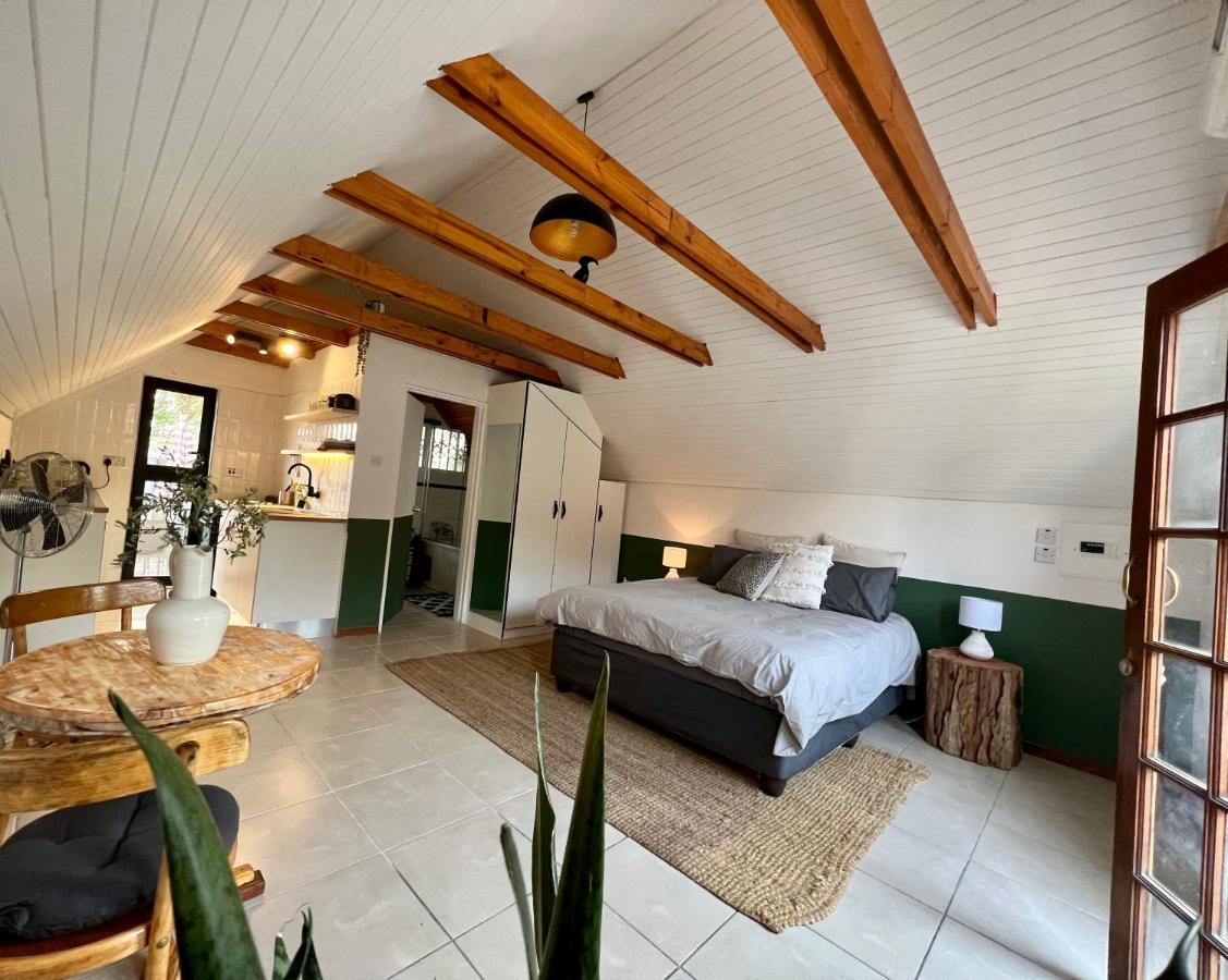 Cosy City Cottage Gaborone Exterior foto